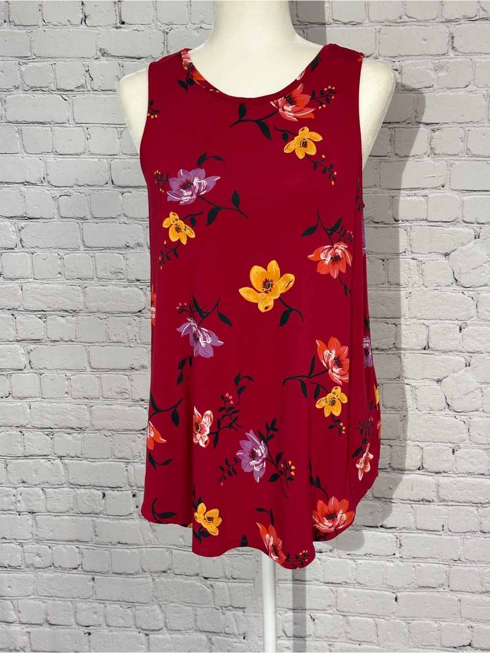 Old Navy Red Floral Sleeveless Tank
